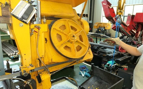 马尔康金属带锯床的日常使用和保养注意事项！